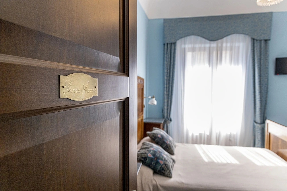 Dimora La Torre Room