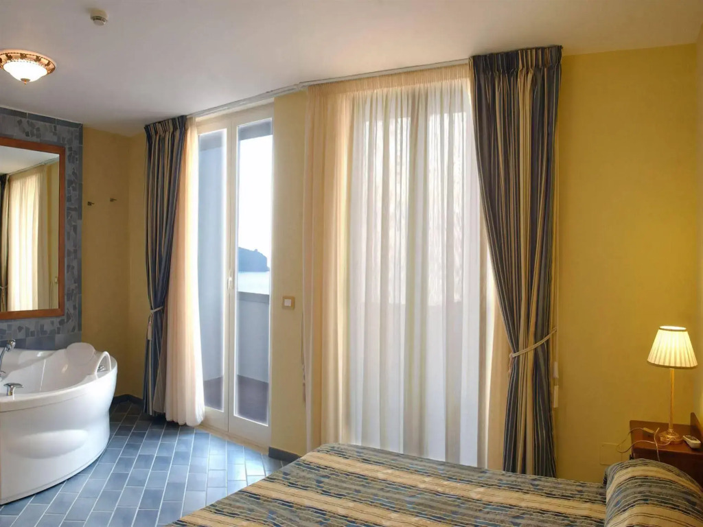 Hotel Baia