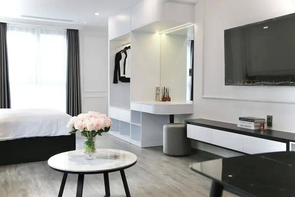 CityHouse- El Pino Realm at Metro Ben Thanh Market