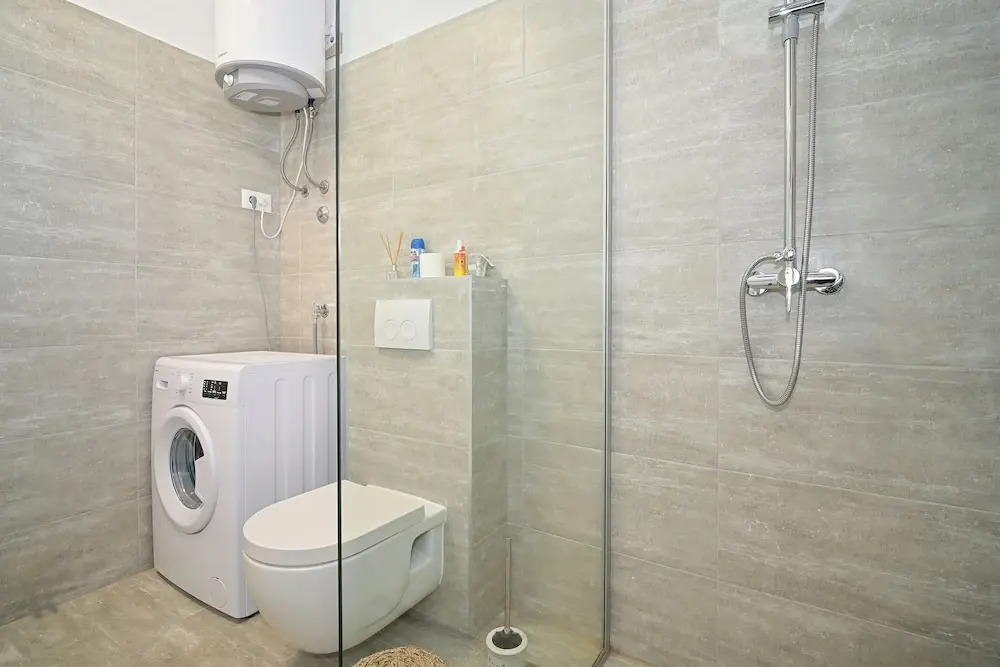 AMI Apartment Strožanac