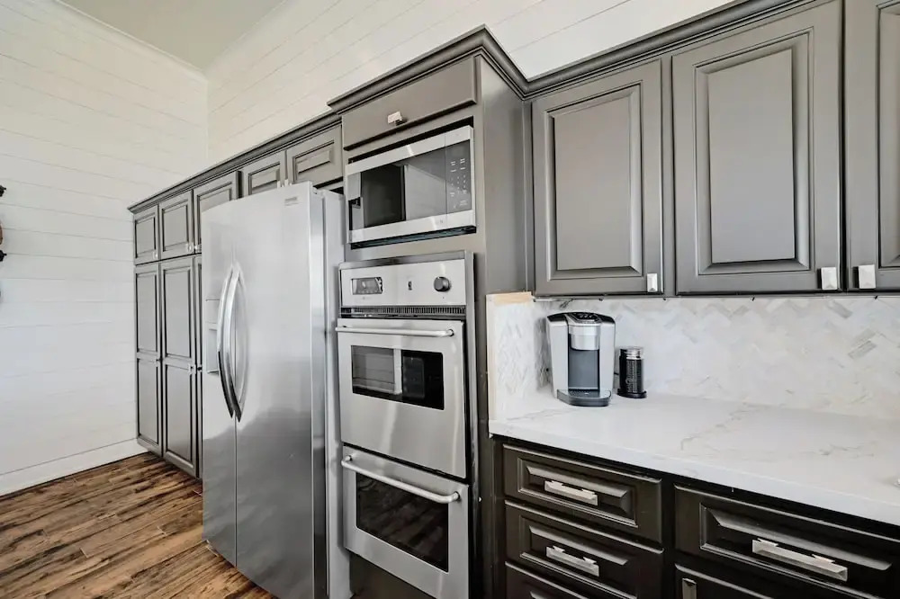 Luxurious Retreat on Lake Lbj: Pool, Hot Tub, Dock
