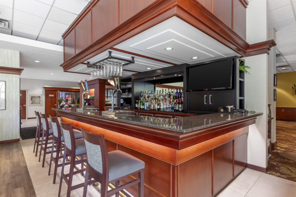 Best Western PLUS The Arden Park Hotel