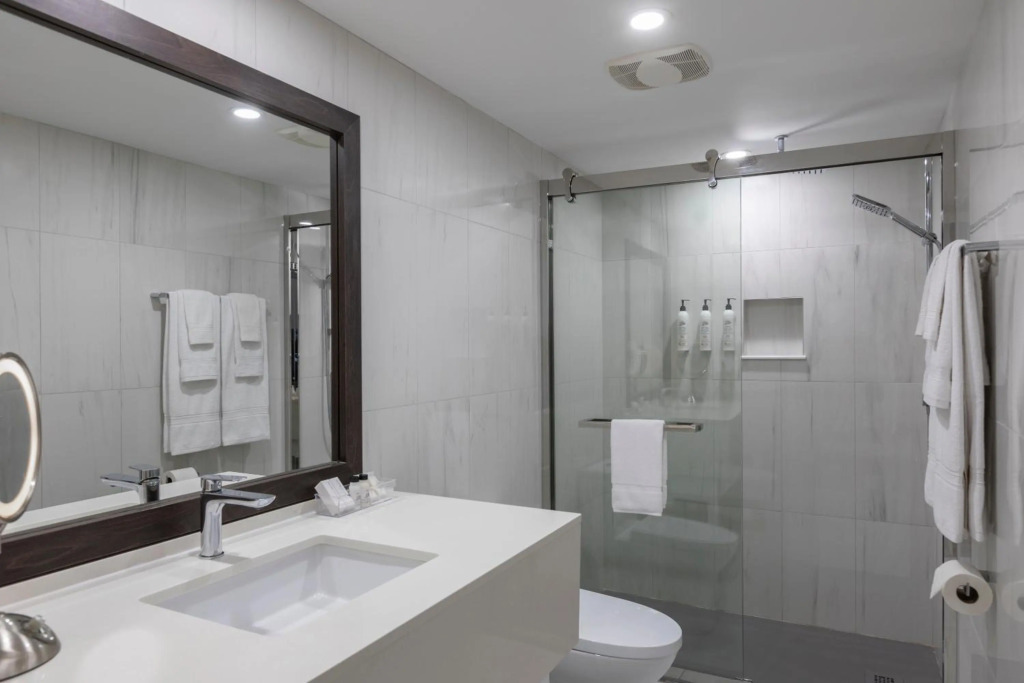 Le Nouvel Hotel