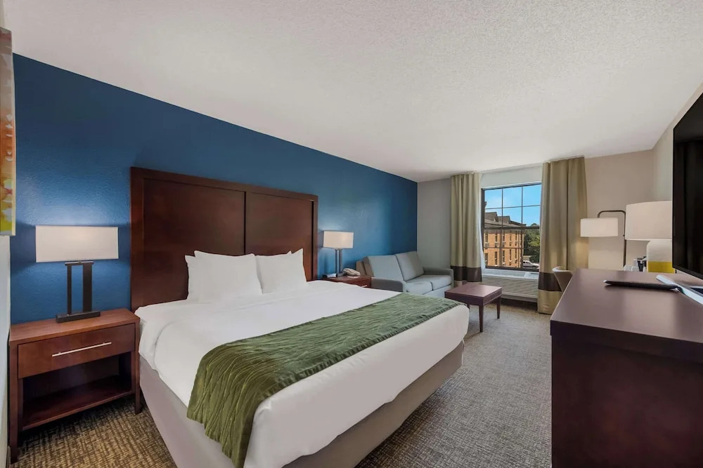 Comfort Inn