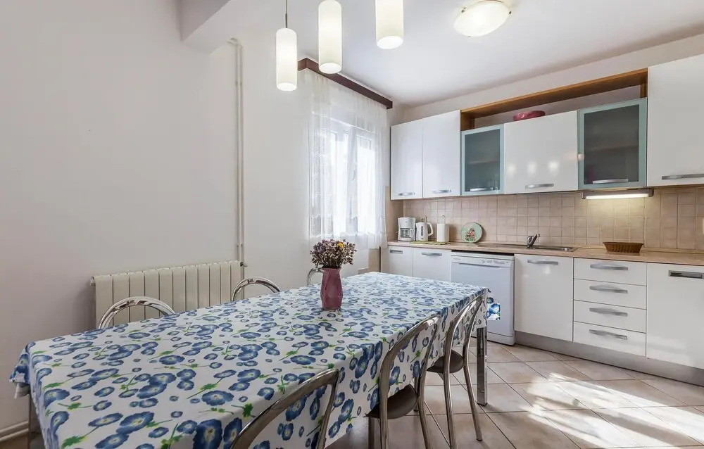 Awesome Home in Pula With Wifi and 2 Bedrooms