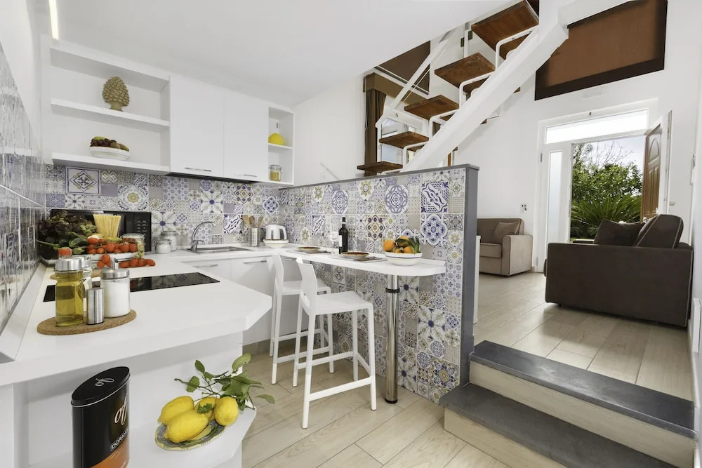 Eterea Charming Suites