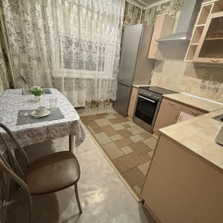 Апартаменты на улице Братьев Кашириных, 88