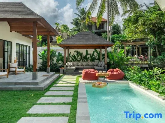 Verona by DH - Jungle Retreat with Private Pool & Gazebo