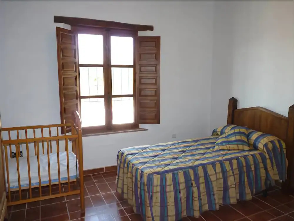 Malaga 101846 3 Bedroom Holiday home By Mo Rentals