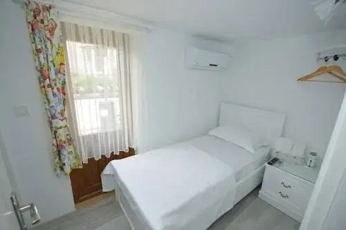 REF Alaçatı