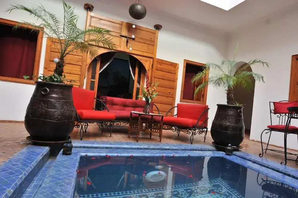 Riad Kalinka Lotus