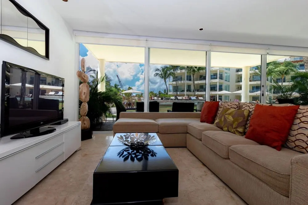 Elements Garden House 21 2 Bedroom Condo by RedAwning