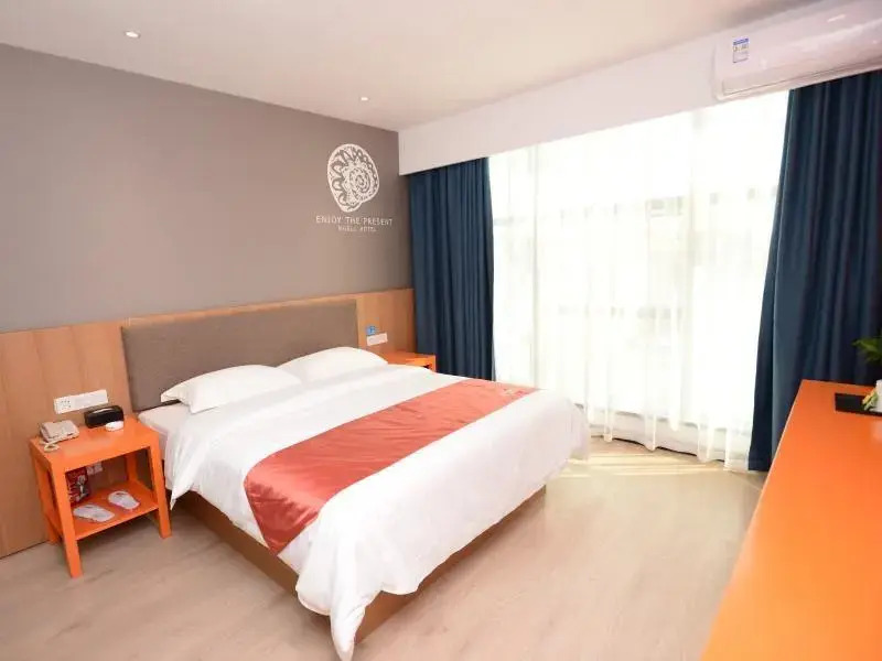Shell Zhengzhou North Third Ring University Science and Technology Park  Hotel