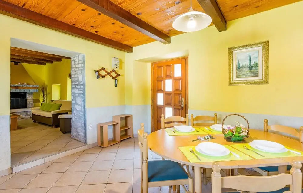 Two-Bedroom Holiday Home Sarici With An Outdoor Swimming Pool 08