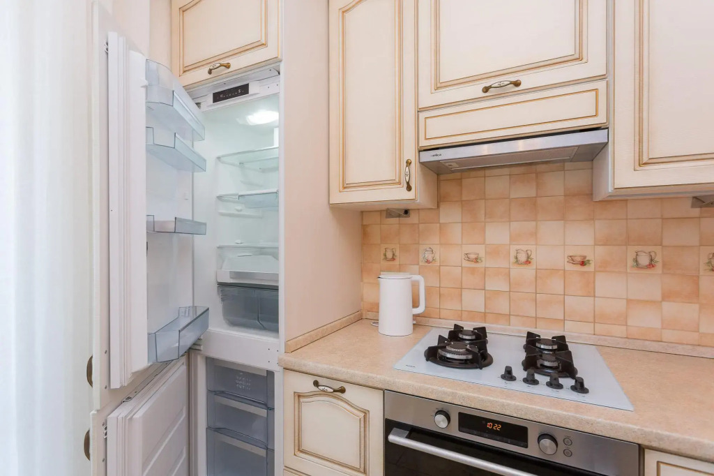 8th floor apartment