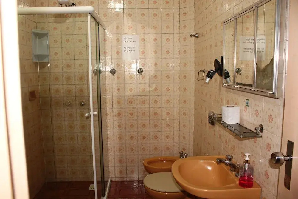 Oceanic Hostel