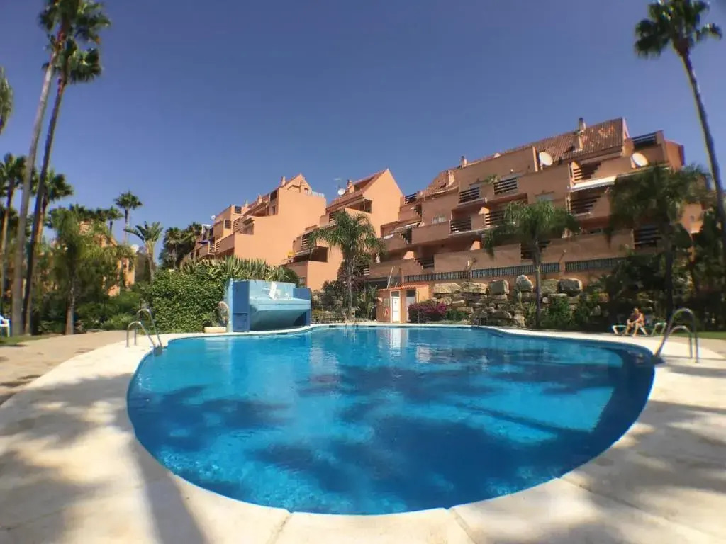 2236-Lovely groundfloor with pool view