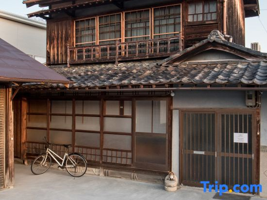 Benton Guesthouse, Private Nostalgic Shōwa-era House, former Akiya