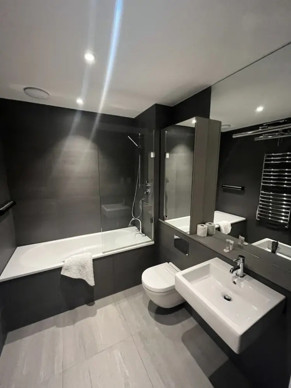 Immaculate 2-bed Apartment in London