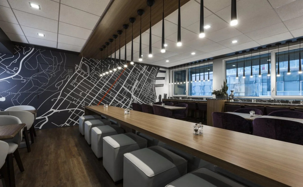 Warwick Le Crystal - Montréal