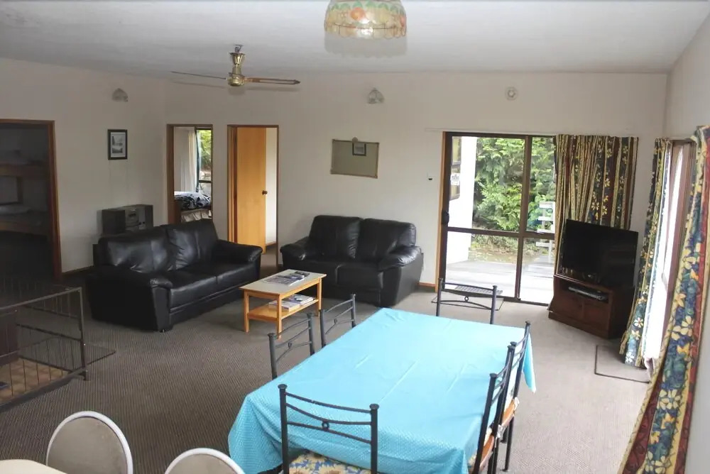 85 Conical Hill Road