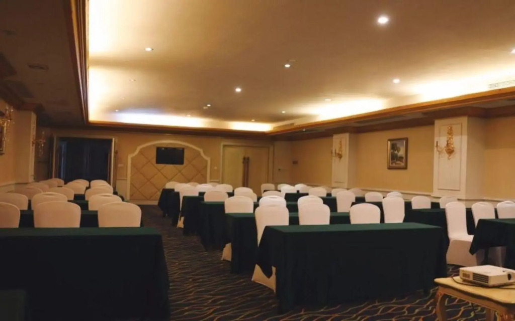 Venice Park Hotel