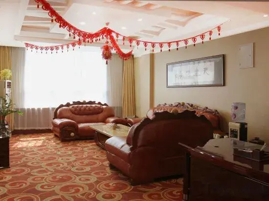 Shennong Hotel