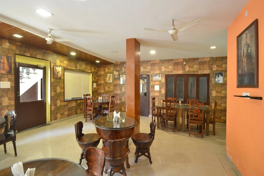 OYO 22337 Utsav Niwas