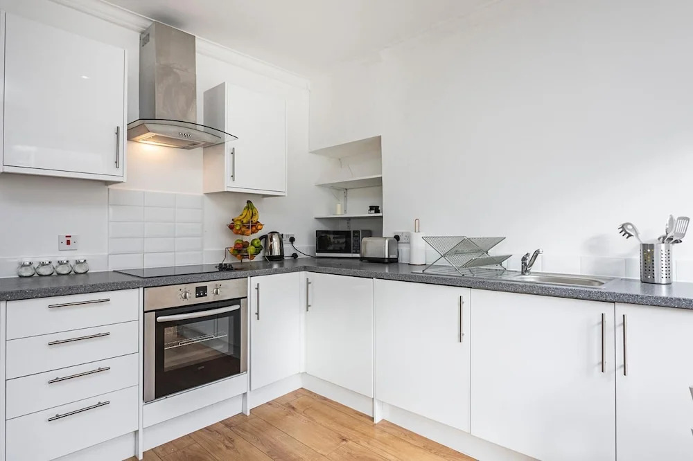 Stunning Oxford Street Apartments
