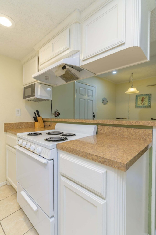 Tiki 159 - Beach Access One Bedroom Condo w/ Pool 1 Condo