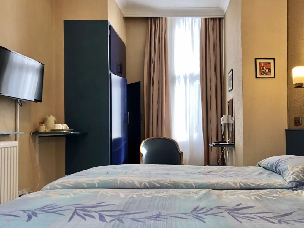 Mitre House Hotel