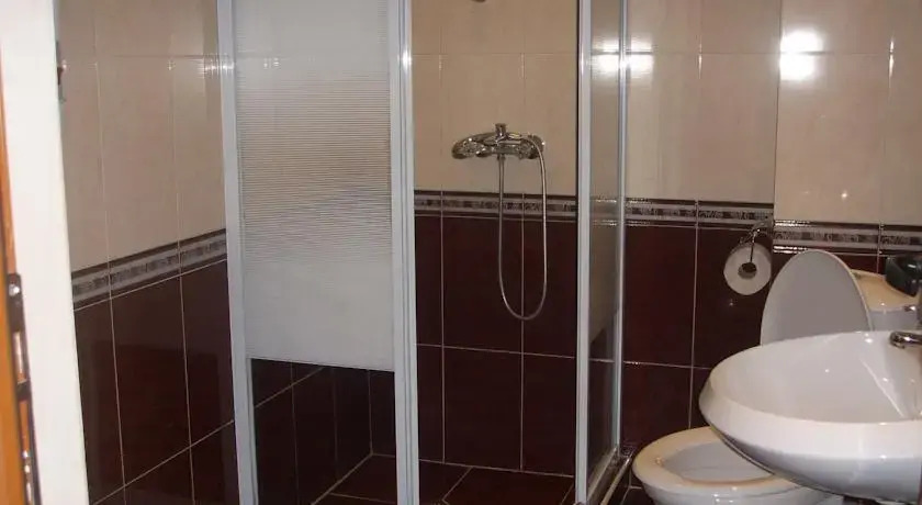 Rusina Guest House