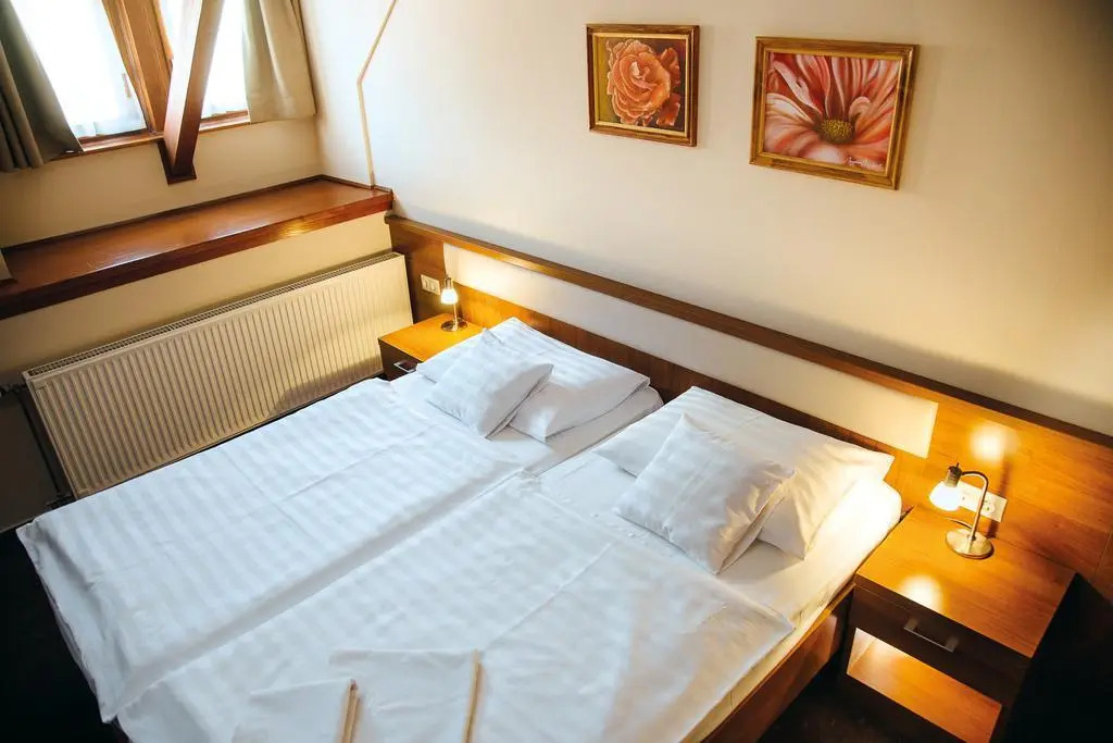 Oliva Hotel