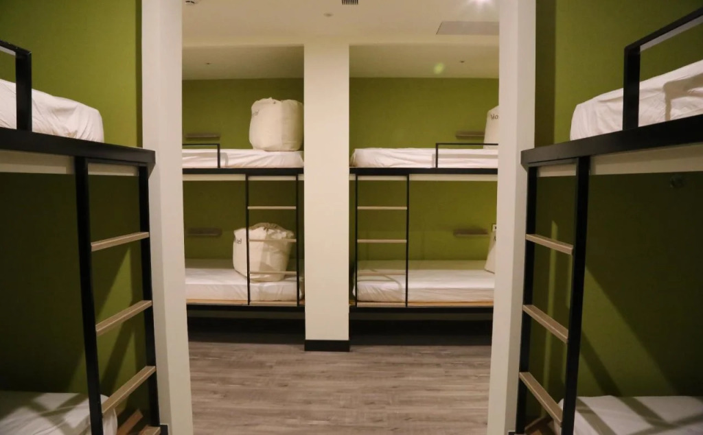 Mono Hostel