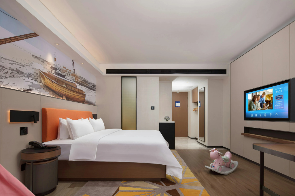 Hampton by Hilton Qionghai Railway Station