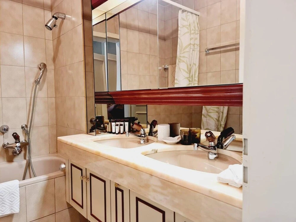 Lovely 3-bed Apartment in Veytaux