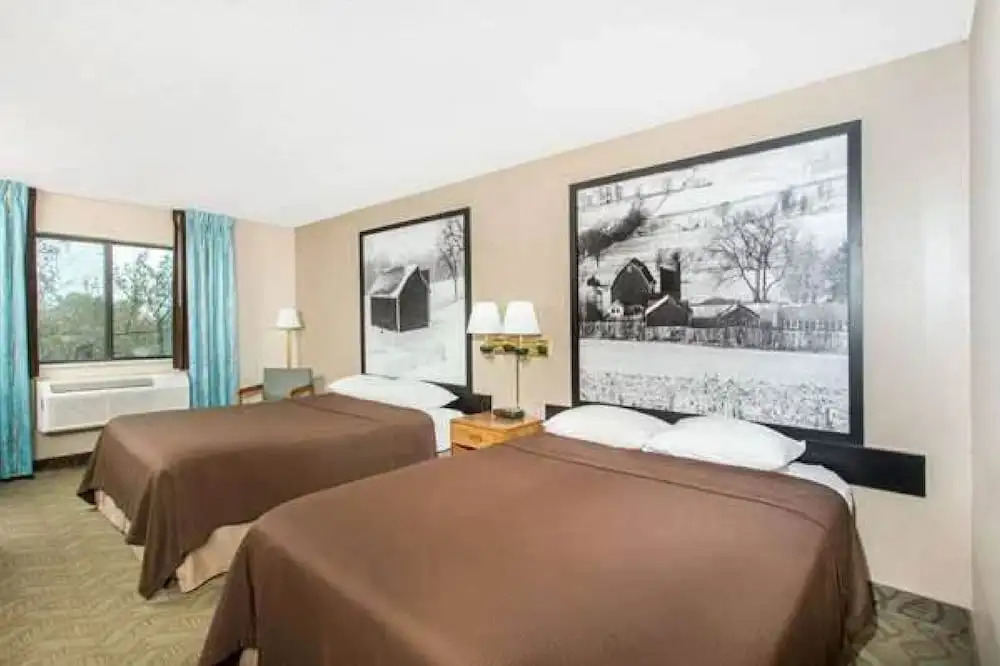 Dodgeville inn & suites