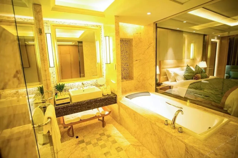 Days Hotel & Suites by Wyndham Ivy Zunyi