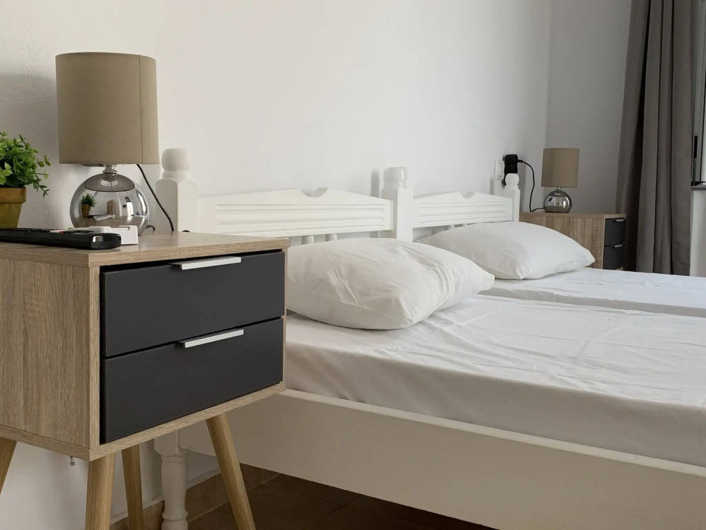 Evi Studios & Apartments Pefkos