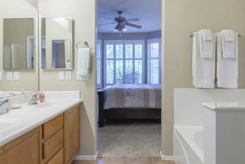 4BR Newly Furnished Home w/ Pool Heater