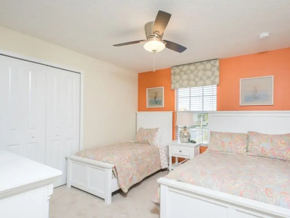 5 Bedroom Townhouse at Storey Lake 66543 by RedAwning