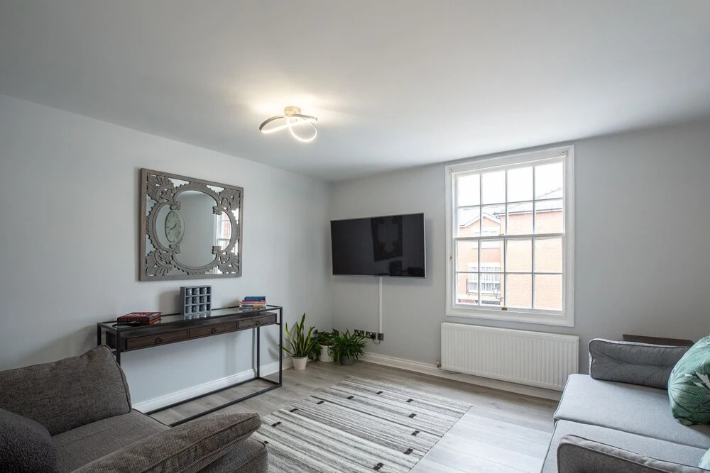 Castle Street Apartment