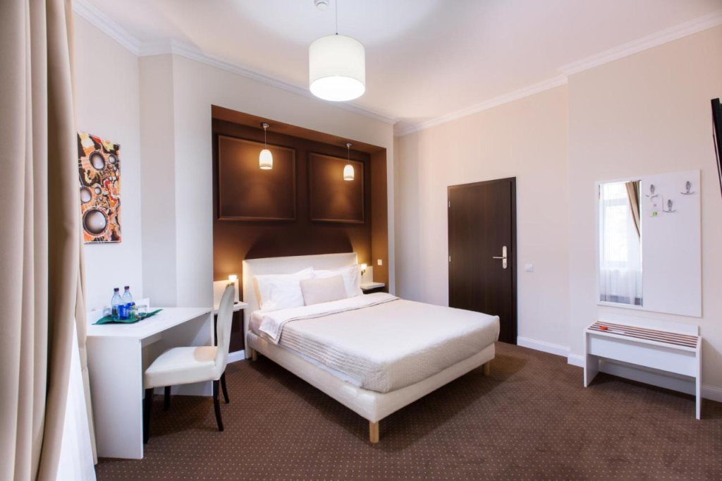 Prestige Hotel