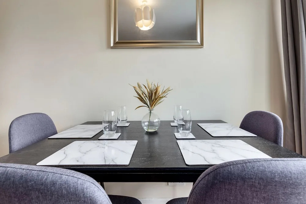 4 Bedroom Hyde Park Superior Suite-london Getaway