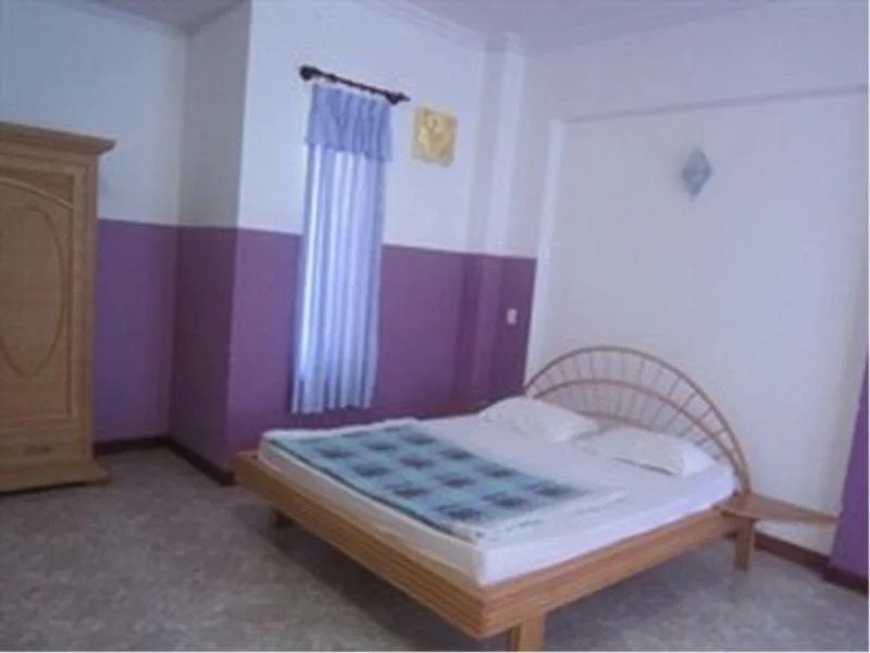 Tim Paradise Hotel