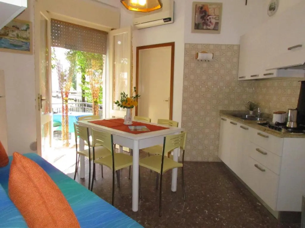 Functional Flat With 3 Balconies - Beahost