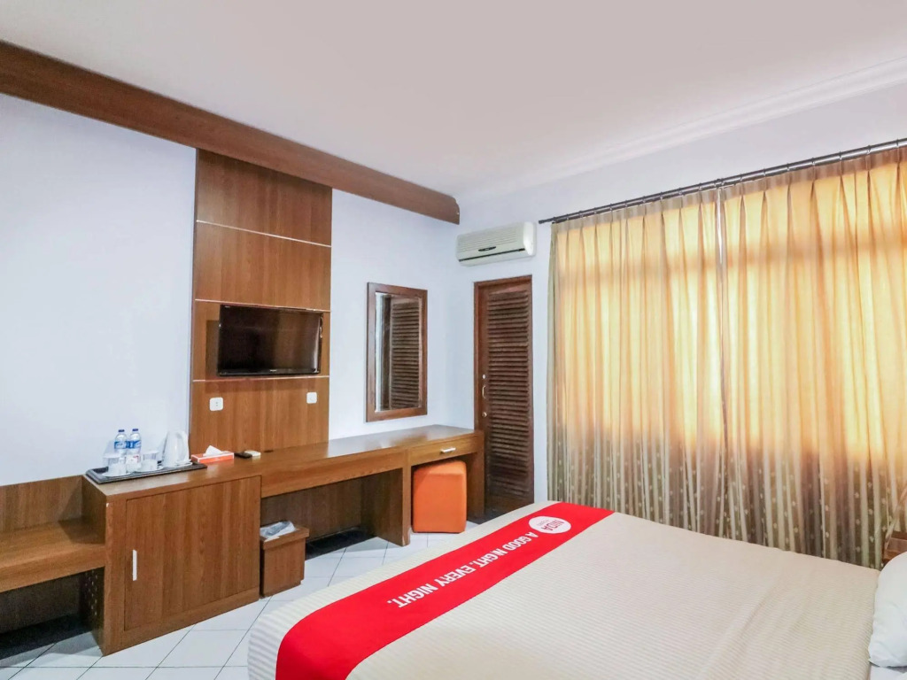 NIDA Rooms Jalan Colombo Tugu Station
