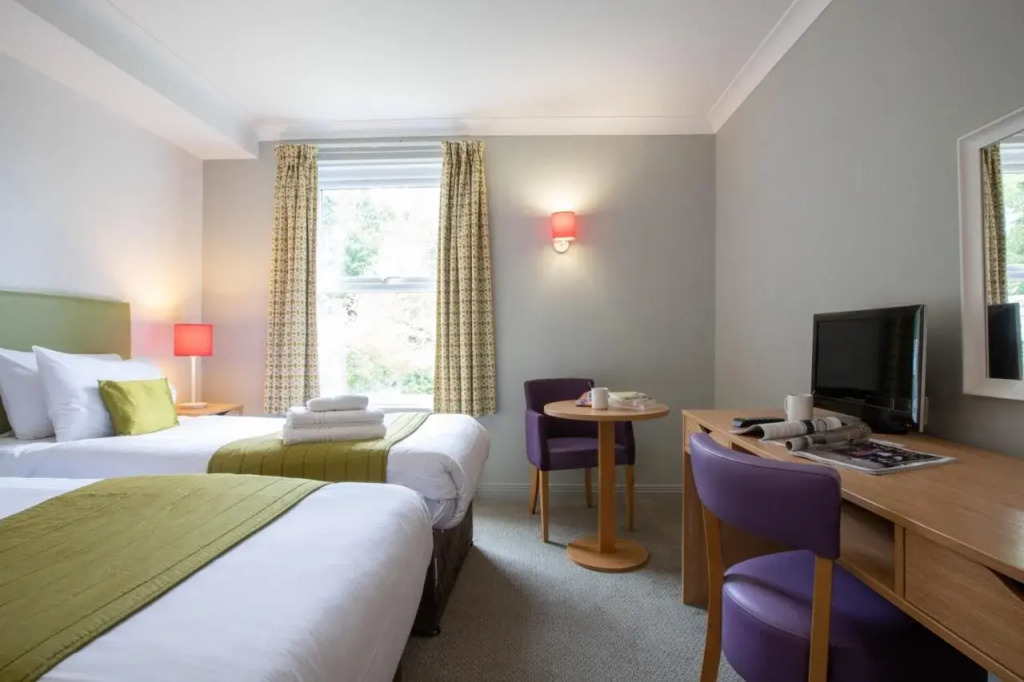 George Hotel