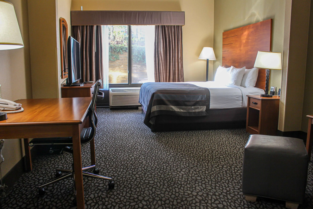 Wingate by Wyndham Little Rock