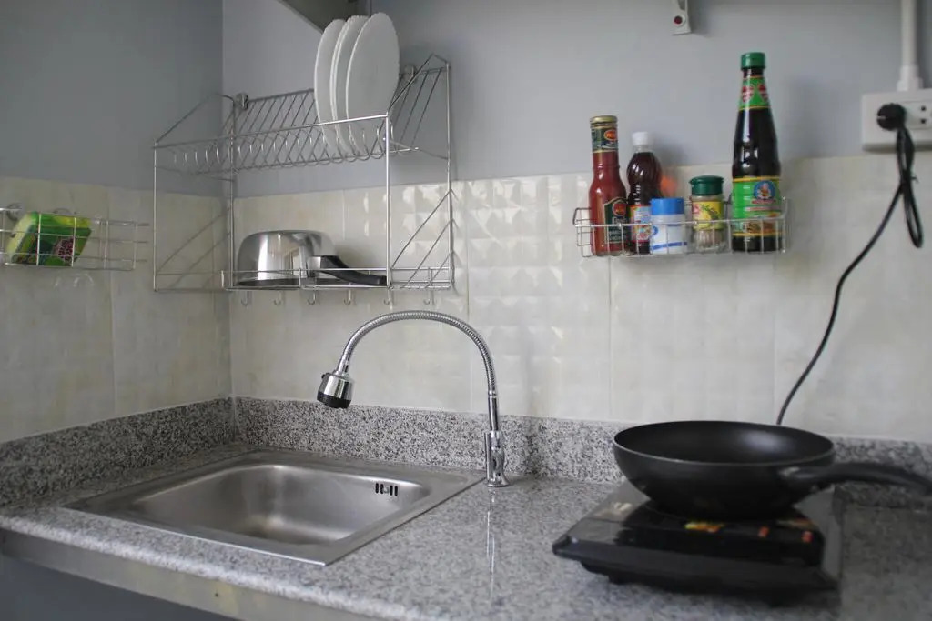 The Leaf Service Apartment